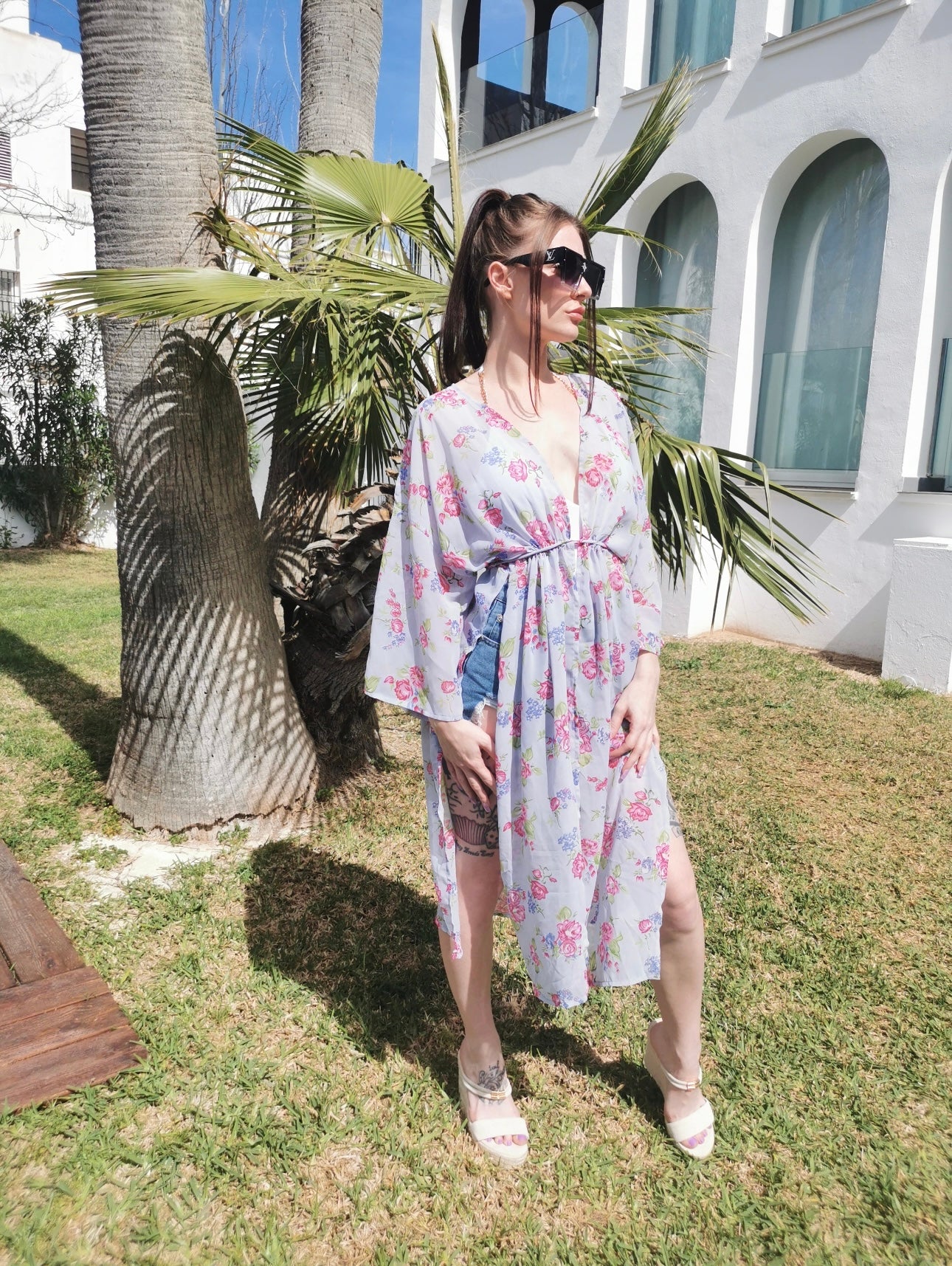 FLORAL KIMONO