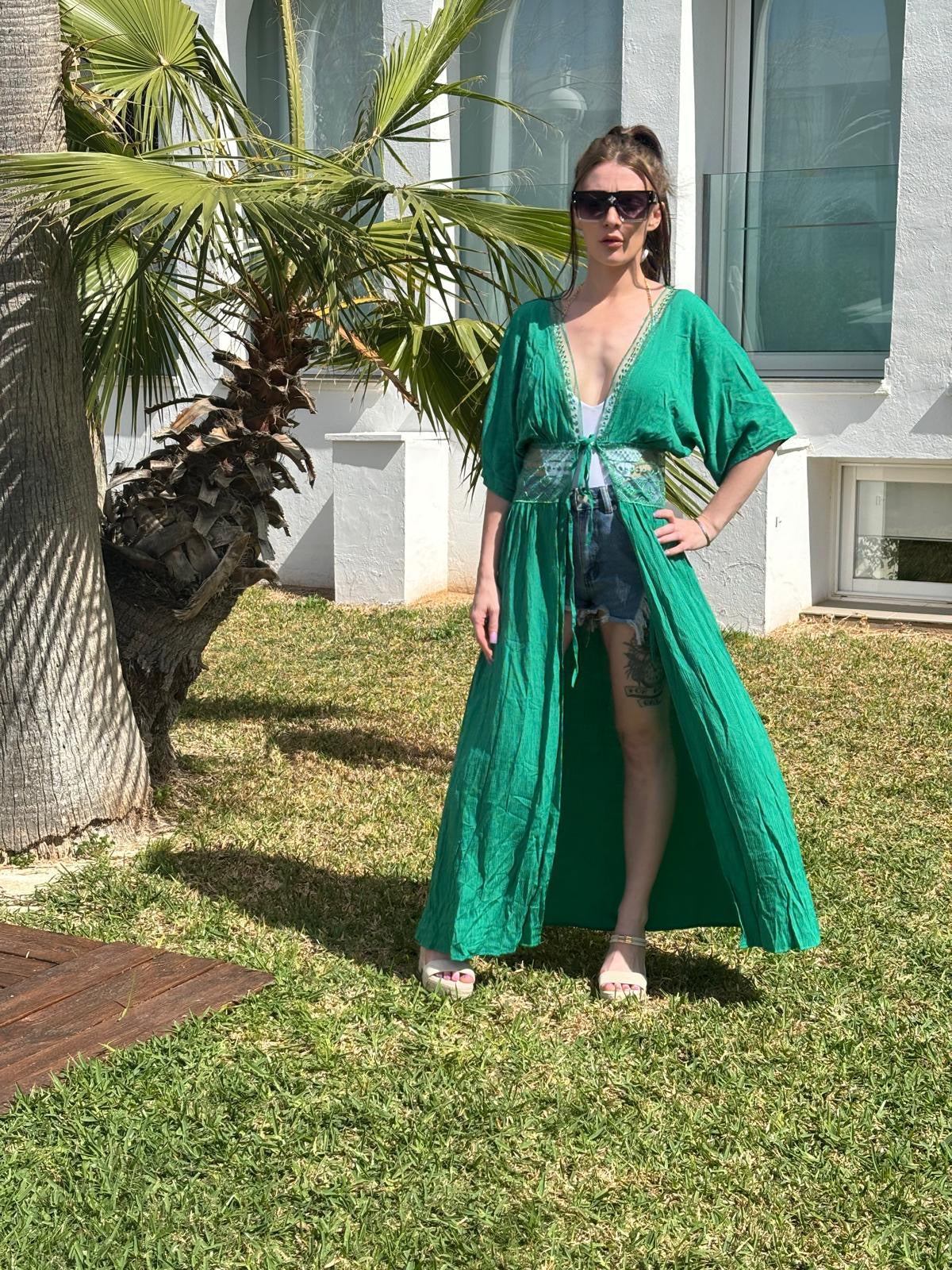 KIMONOS