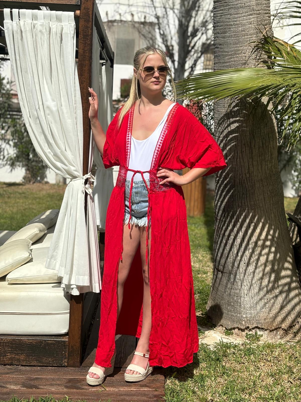KIMONOS