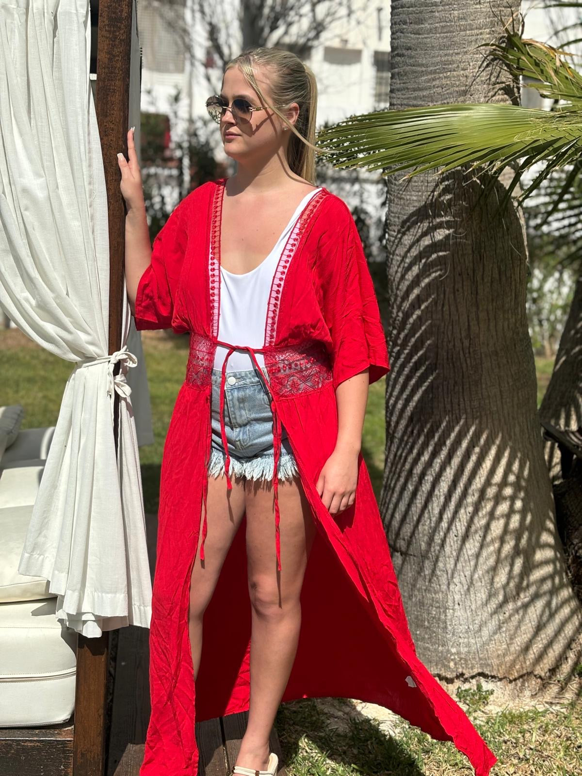 KIMONOS